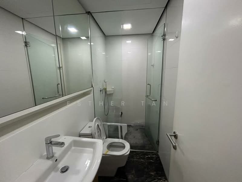 Servis Apartment untuk Disewa di Arcoris Residences - Esther Tan - Bathroom - PropertyGuru.com.my