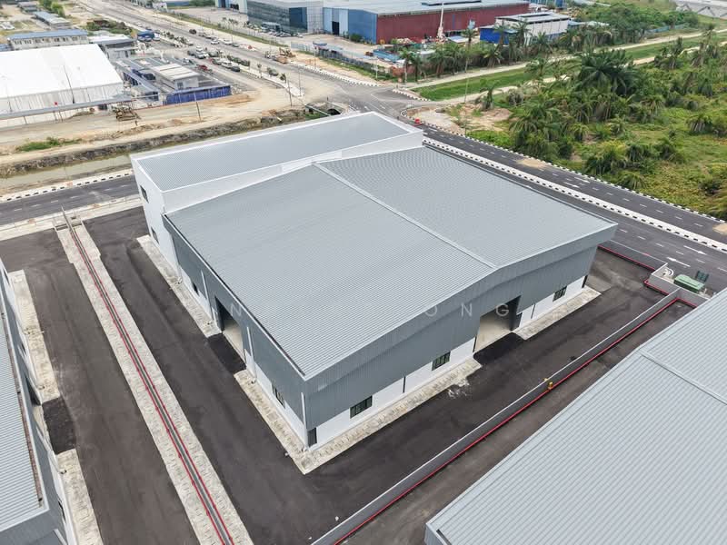 New 1.5 Storey Detached Factory Valdor Industrial Area - 5
