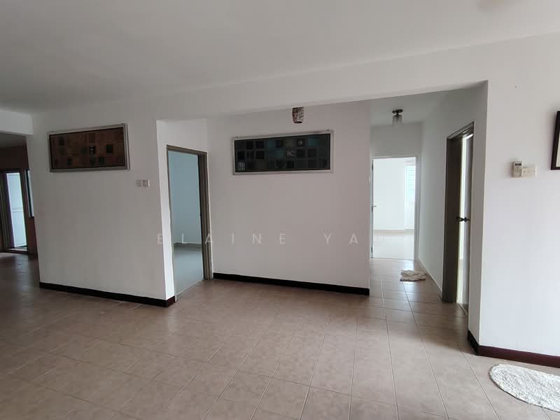 Amadesa Resort Condominium untuk Untuk Dijual - RM 350,000, Apr 2026 - Living Room - PropertyGuru.com.my