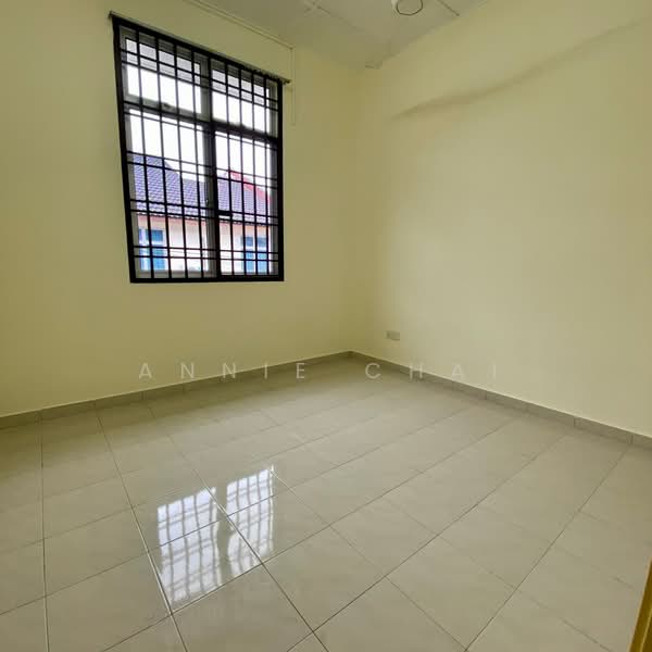 Rumah Teres 2 Tingkat untuk Dijual di Taman Setia Indah (Tebrau) - Annie Chai - Interior - PropertyGuru.com.my