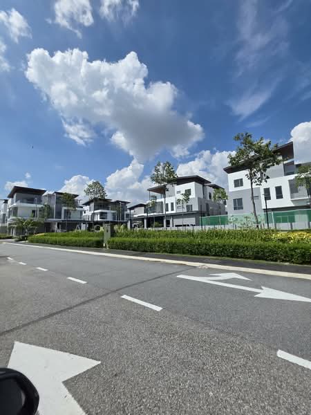 Rumah Banglo untuk Dijual di Shah Alam (Selangor) - Naomi Thing - PropertyGuru.com.my