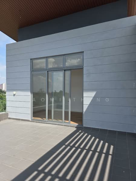 Rumah Banglo untuk Dijual di Shah Alam (Selangor) - Naomi Thing - Balcony - PropertyGuru.com.my