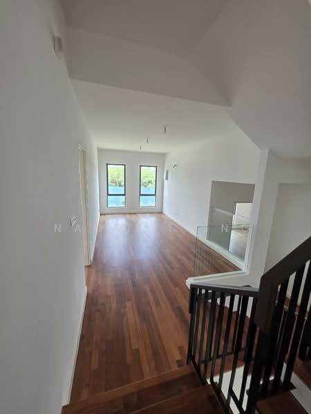 Rumah Banglo untuk Dijual di Shah Alam (Selangor) - Naomi Thing - Living Room - PropertyGuru.com.my