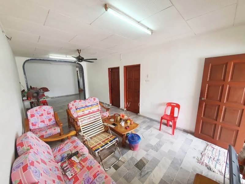 Taman Ungku Tun Aminah untuk Untuk Dijual - RM 538,000, Apr 2026 - Living Room - PropertyGuru.com.my