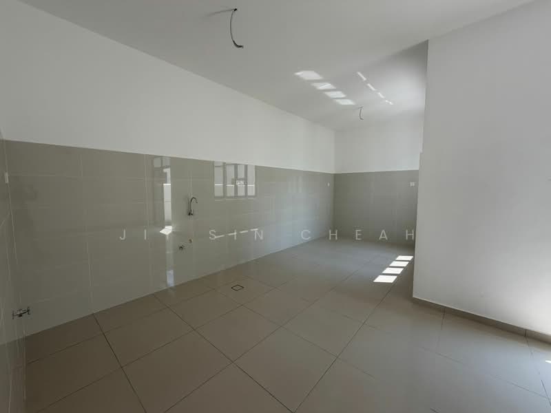 Cluster House for Sale in Eco Botanic 2 (Iskandar Puteri (Nusajaya)) - Jit Sin Cheah - Kitchen - PropertyGuru.com.my