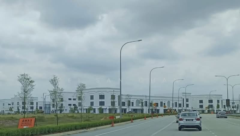 Shop / Office for Sale in Bandar Baru Puncak Alam (Puncak Alam) - Wei San Chan - Exterior - PropertyGuru.com.my