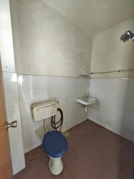 Rumah Teres 2 Tingkat untuk Dijual di Subang Jaya (Selangor) - Chong Yien Chin - Bathroom - PropertyGuru.com.my