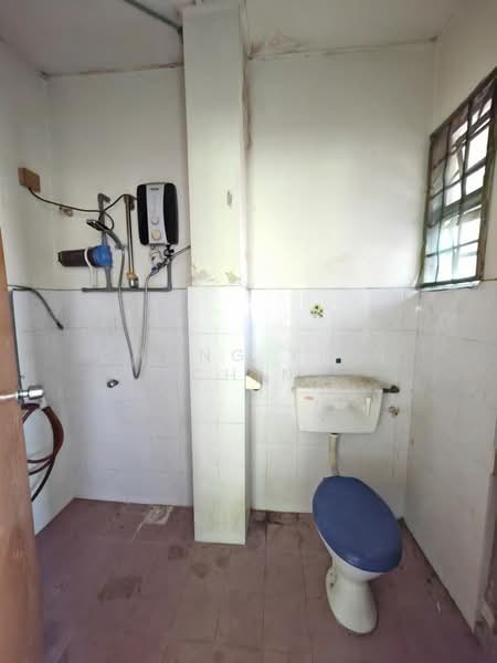 Rumah Teres 2 Tingkat untuk Dijual di Subang Jaya (Selangor) - Chong Yien Chin - Bathroom - PropertyGuru.com.my