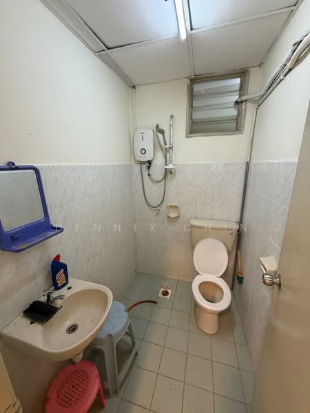 Condominium for Rent at Green Acre - Dennix Chin - Bathroom - PropertyGuru.com.my