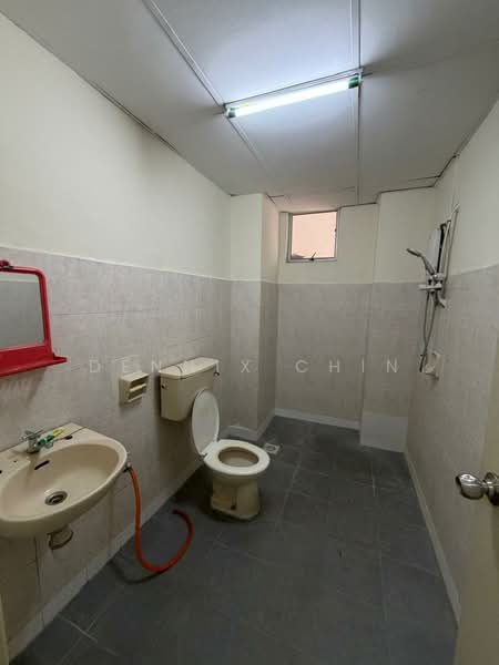 Condominium for Rent at Green Acre - Dennix Chin - Bathroom - PropertyGuru.com.my