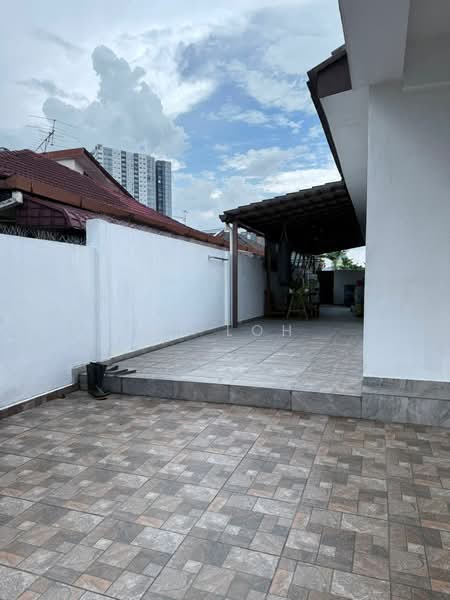 Rumah Teres 1 Tingkat untuk Dijual di Selayang (Selangor) - MY Loh - Exterior - PropertyGuru.com.my
