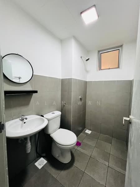 Pangsapuri untuk Disewa di Tangerine Suites - Alan Wan - Bathroom - PropertyGuru.com.my