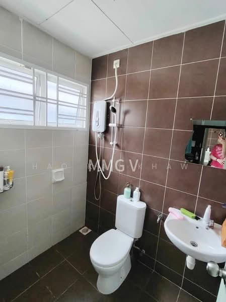 2-storey Terraced House for Sale in Bandar Puteri (Klang) - Hao Kai Khaw - Bathroom - PropertyGuru.com.my