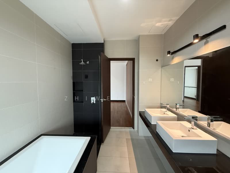 Semi-Detached House for Sale in Johor Bahru (Johor) - Zhiwei Yap - Bathroom - PropertyGuru.com.my