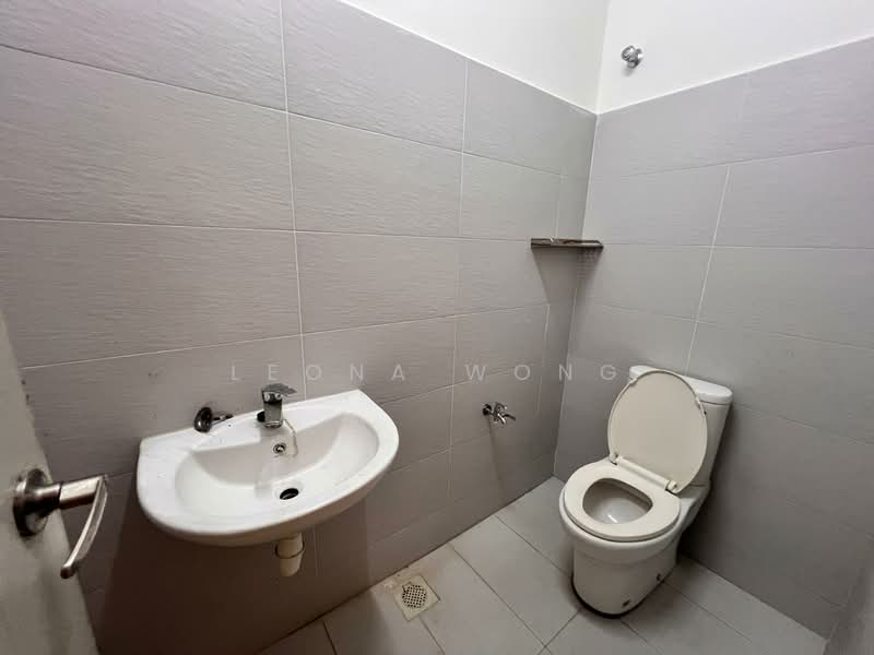 Kondominium untuk Dijual di X2 Residency - Leona Wong - Bathroom - PropertyGuru.com.my