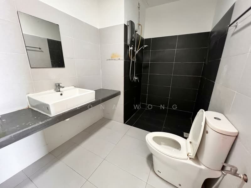 Kondominium untuk Dijual di X2 Residency - Leona Wong - Bathroom - PropertyGuru.com.my