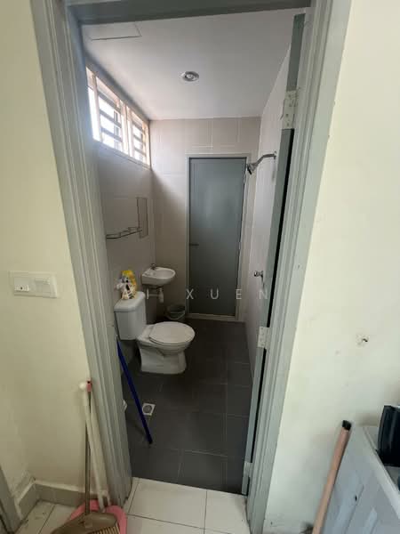 Rumah Teres 2 Tingkat untuk Disewa di Bandar Tasek Mutiara (Simpang Ampat) - Ai Xuen - Bathroom - PropertyGuru.com.my