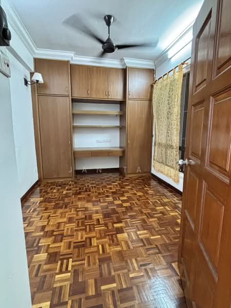 Condominium for Sale at Twin Towers - Jan Tan - Bedroom - PropertyGuru.com.my