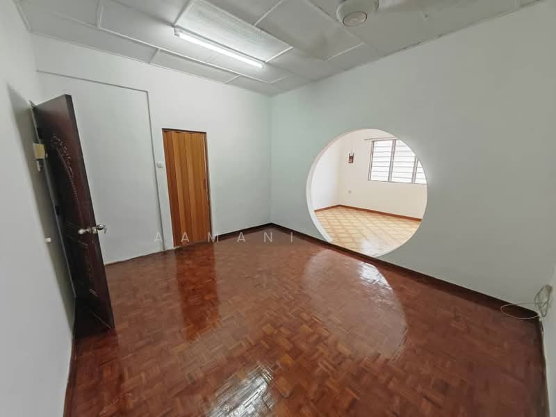 2-storey Terraced House for Rent in Johor Bahru (Johor) - Aamani Lee - Interior - PropertyGuru.com.my