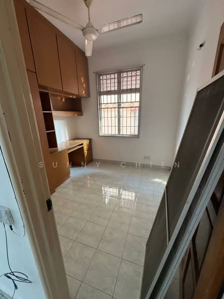 Rumah Bandar untuk Disewa di Taman Cheras Mas (Cheras) - Sunny Chien - Study - PropertyGuru.com.my