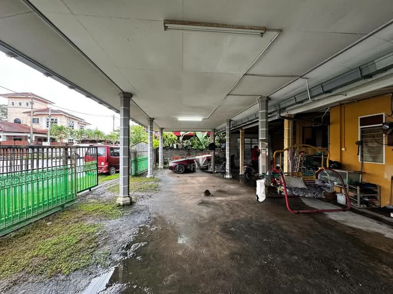 Kampung Batu Burok untuk Untuk Dijual - RM 369,000, Apr 2026 - Exterior - PropertyGuru.com.my