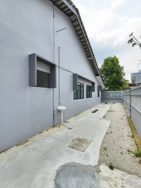 Johor Bahru , Taman Sentosa untuk Untuk Dijual - RM 1,350,000, Apr 2026 - Exterior - PropertyGuru.com.my