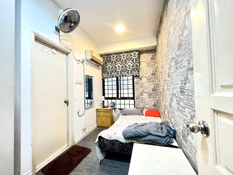 Villa Putra untuk Untuk Dijual - RM 460,000, Apr 2026 - Bedroom - PropertyGuru.com.my