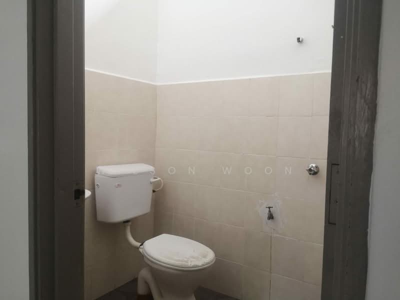 Taman Kajang Mewah, kajang, selangor untuk Untuk Dijual - RM 360,000, Apr 2026 - Bathroom - PropertyGuru.com.my