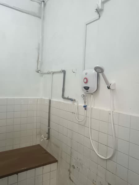 Kedai untuk Disewa di Skudai (Johor) - Shirleen Koh - Bathroom - PropertyGuru.com.my