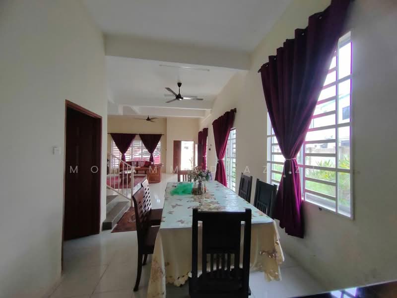 2-storey Terraced House for Sale in Kuala Ibai (Terengganu) - Mohammad Azizi - Dining Room - PropertyGuru.com.my