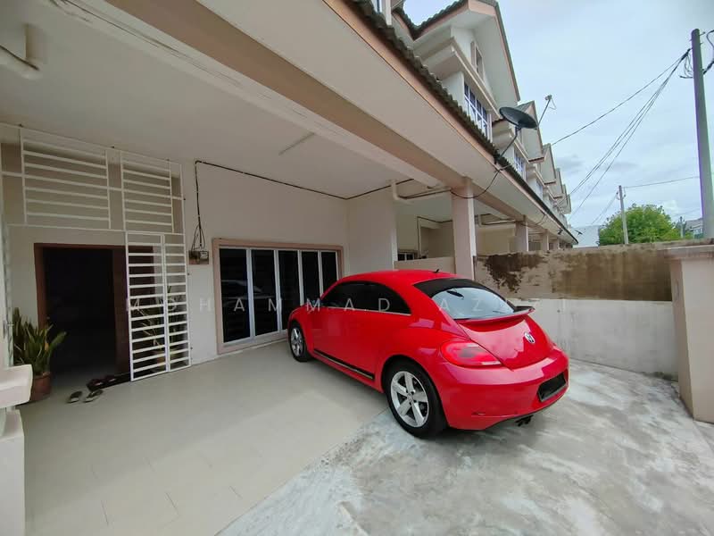 2-storey Terraced House for Sale in Kuala Ibai (Terengganu) - Mohammad Azizi - Exterior - PropertyGuru.com.my