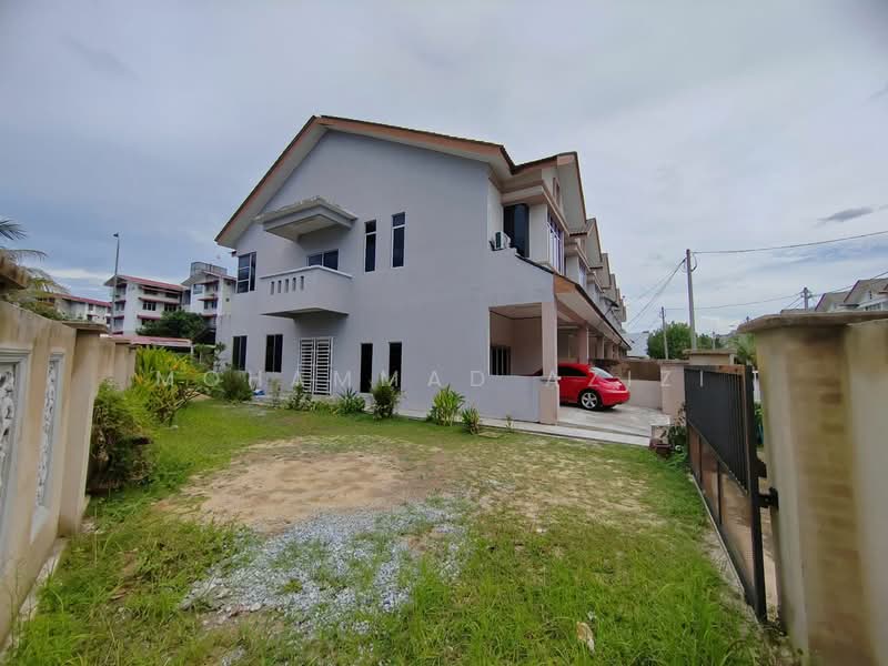 2-storey Terraced House for Sale in Kuala Ibai (Terengganu) - Mohammad Azizi - Exterior - PropertyGuru.com.my