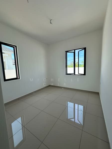 Bungalow for Sale in Taman Pekatra Indah (Simpang Ampat) - Michelle Chia - 3rd room  - PropertyGuru.com.my