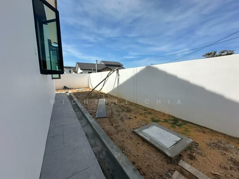 Bungalow for Sale in Taman Pekatra Indah (Simpang Ampat) - Michelle Chia - Back  Yard  - PropertyGuru.com.my