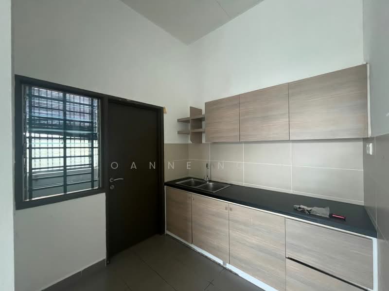 Apartment for Rent at Seri Austin Residence (Pangsapuri Seri Austin) - Joanne Ngoo - Kitchen - PropertyGuru.com.my