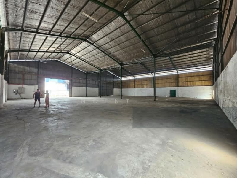 Warehouse for Rent in Kampung Baru Sungai Buloh (Sungai Buloh) - Vincent Lee - Interior - PropertyGuru.com.my