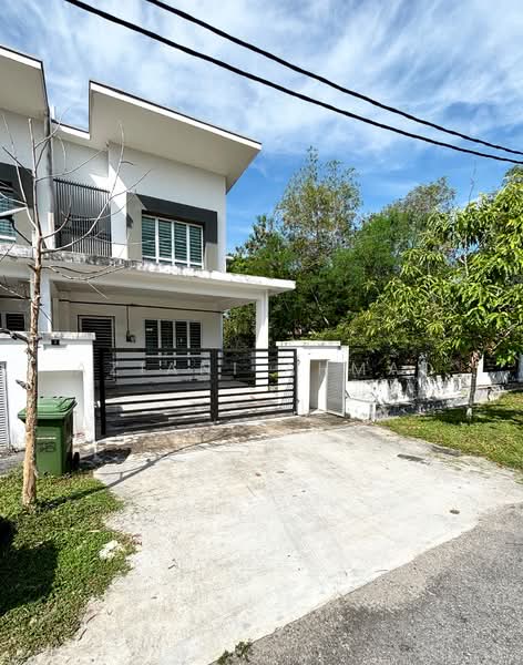 Taman Pelangi Semenyih 2 untuk Untuk Dijual - RM 620,000, Apr 2026 - Exterior - PropertyGuru.com.my