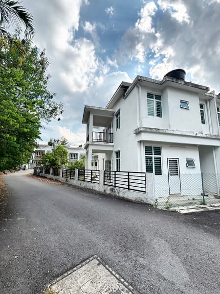 Taman Pelangi Semenyih 2 untuk Untuk Dijual - RM 620,000, Apr 2026 - Exterior - PropertyGuru.com.my