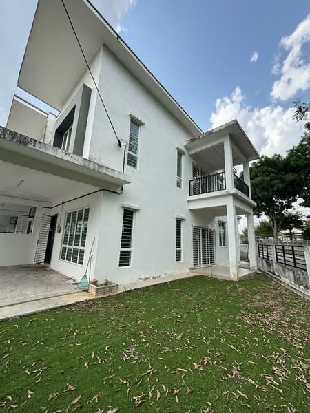 Taman Pelangi Semenyih 2 untuk Untuk Dijual - RM 620,000, Apr 2026 - Exterior - PropertyGuru.com.my