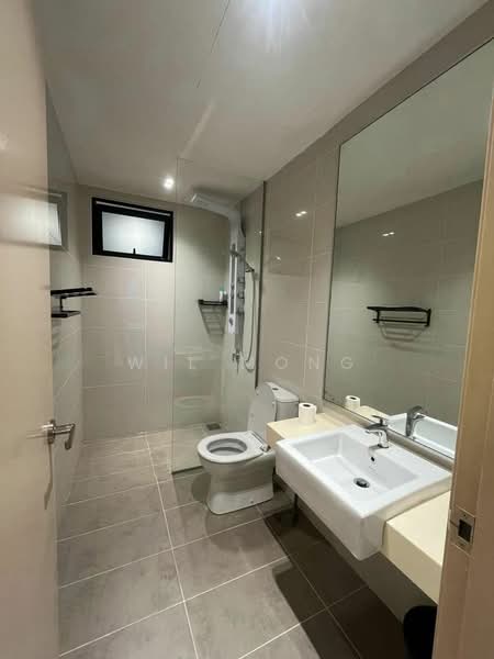 Service Residence for Sale at Southkey Mosaic - Wil Mong - Bathroom - PropertyGuru.com.my