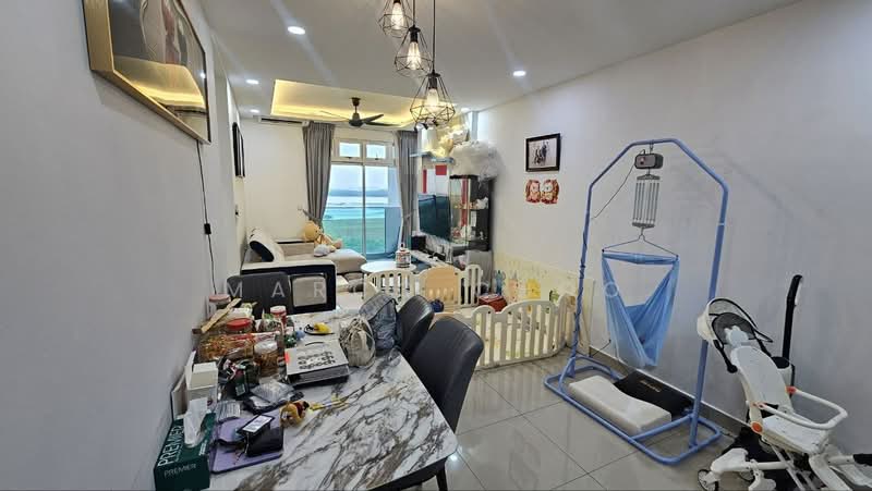 Meridin Bayvue @ Sierra Perdana untuk Untuk Dijual - RM 418,000, Apr 2026 - Living Room - PropertyGuru.com.my