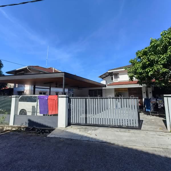 Rumah Teres 2 Tingkat untuk Dijual di Taman Bersatu (Rawang) - C. C. Leong - Exterior - PropertyGuru.com.my