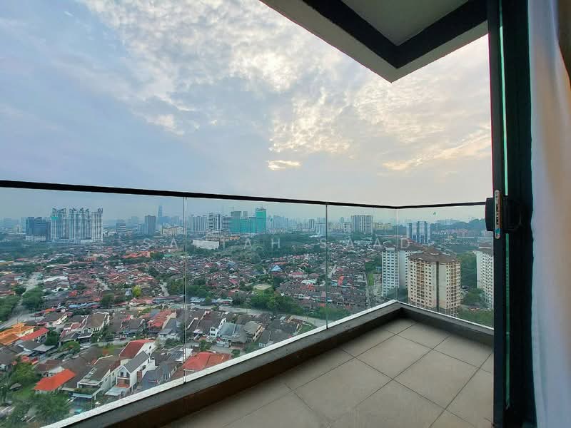 Kondominium untuk Disewa di The Valley Residences @ SkySierra - Sariah Saad - Balcony - PropertyGuru.com.my