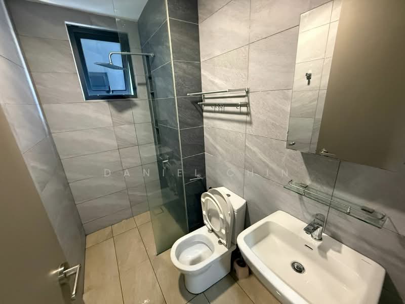 Kondominium untuk Disewa di Bennington Residences @ SkyArena - Daniel Chin - Bathroom - PropertyGuru.com.my