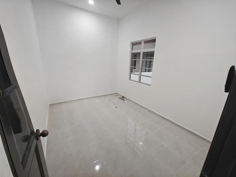 Semi-Detached House for Sale in Kampung Sura Gate (Kuala Dungun) - Ariff . - Interior - PropertyGuru.com.my