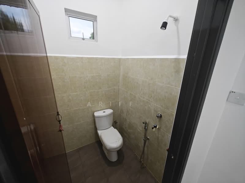 Semi-Detached House for Sale in Kampung Sura Gate (Kuala Dungun) - Ariff . - Bathroom - PropertyGuru.com.my
