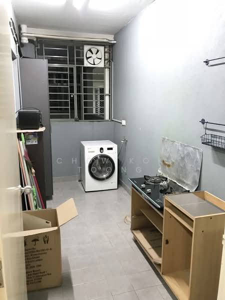 Koi Kinrara untuk Untuk Dijual - RM 450,000, Apr 2026 - Kitchen - PropertyGuru.com.my