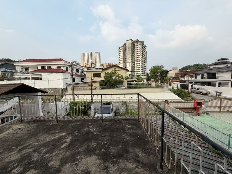 Semi-Detached House for Sale in Taman Overseas Union (Taman Oug) (Jalan Klang Lama (Old Klang Road)) - Jason Lim - Exterior - PropertyGuru.com.my