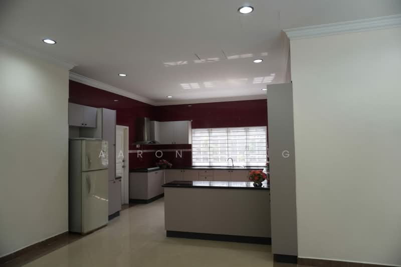 Bungalow for Rent in Country Heights (Kajang) - Aaron Yiong - Kitchen - PropertyGuru.com.my