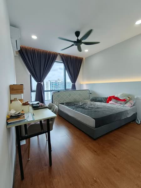 For Sale - Country Garden Central Park